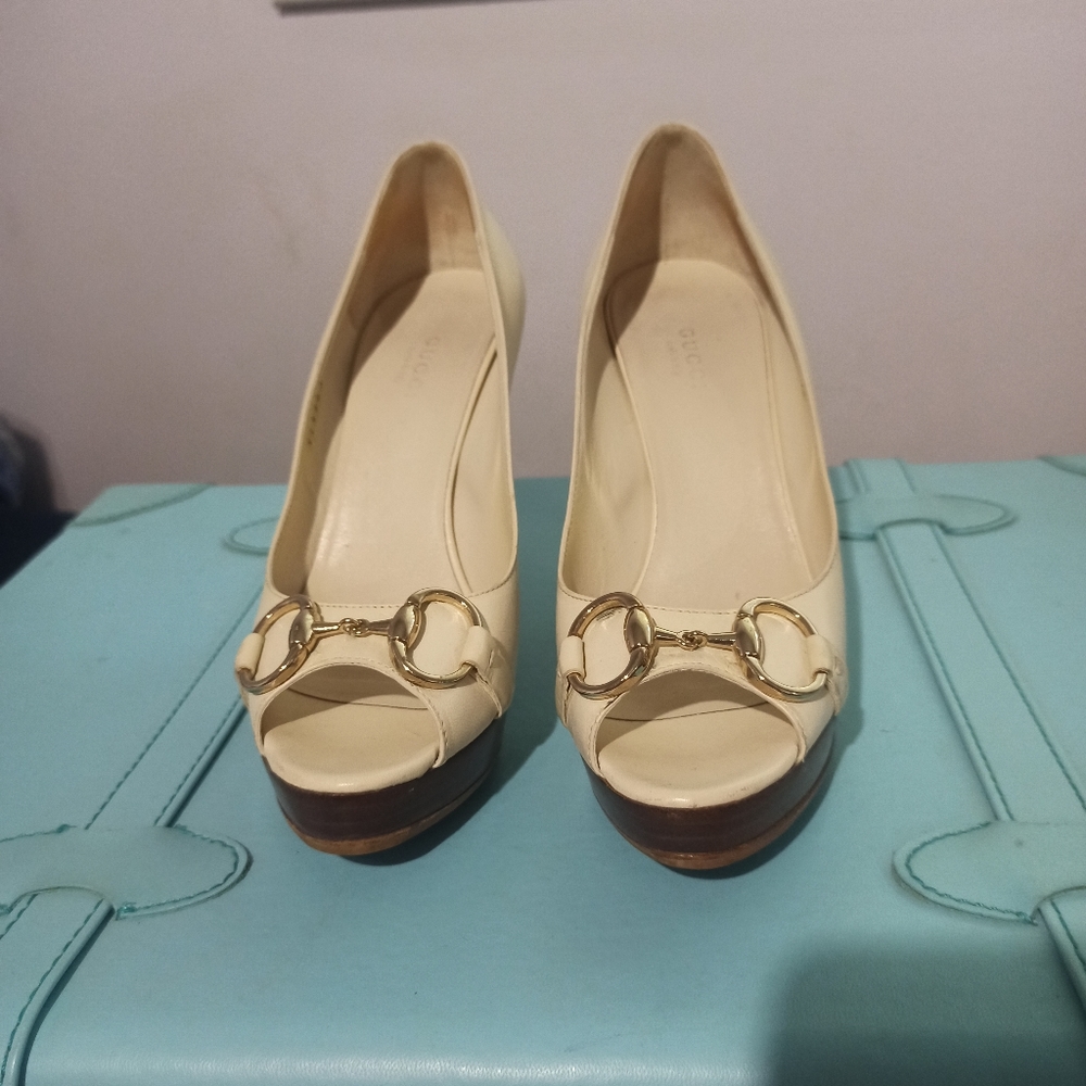 Gucci Malaga kid horsebit peep toe pumps